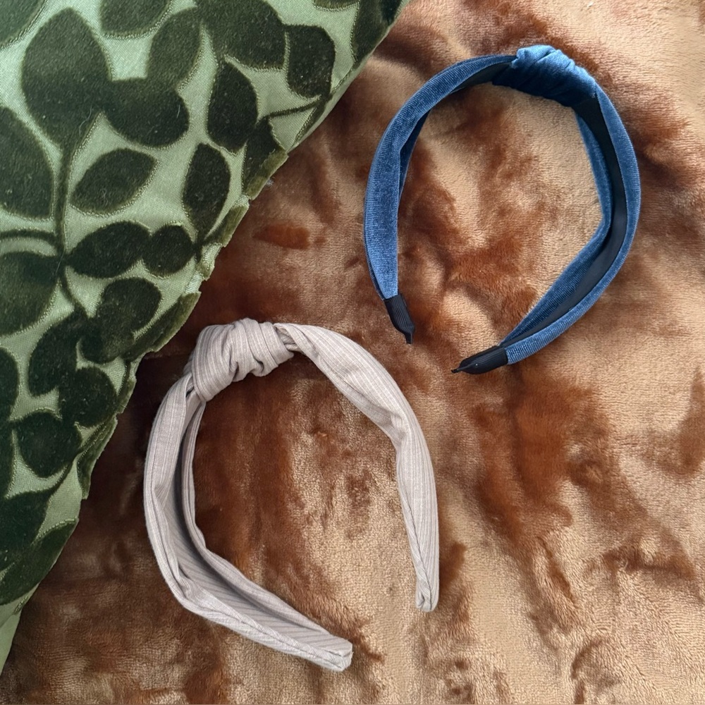 2/$30 ✨ Two Dusty Blue Velvet + Taupe Cotton Knot Top Headbands 🌿